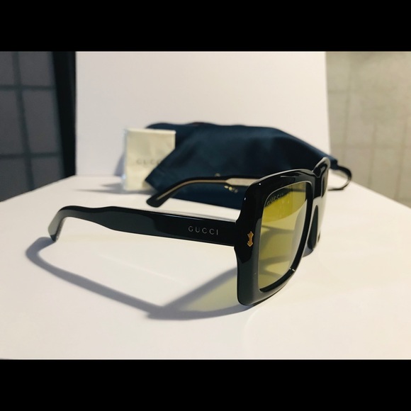 Gucci Women Sunglasses Black GG6982 001 56_19 140